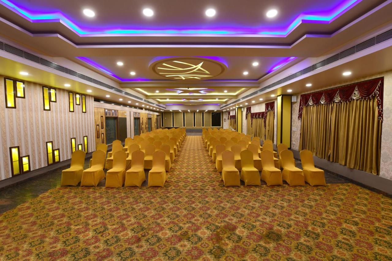 Bv Colours By Rivido, Begur Main Road Hotel 3*