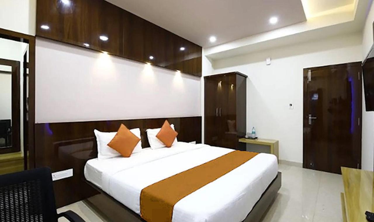 Royal Blue Meridian 3*