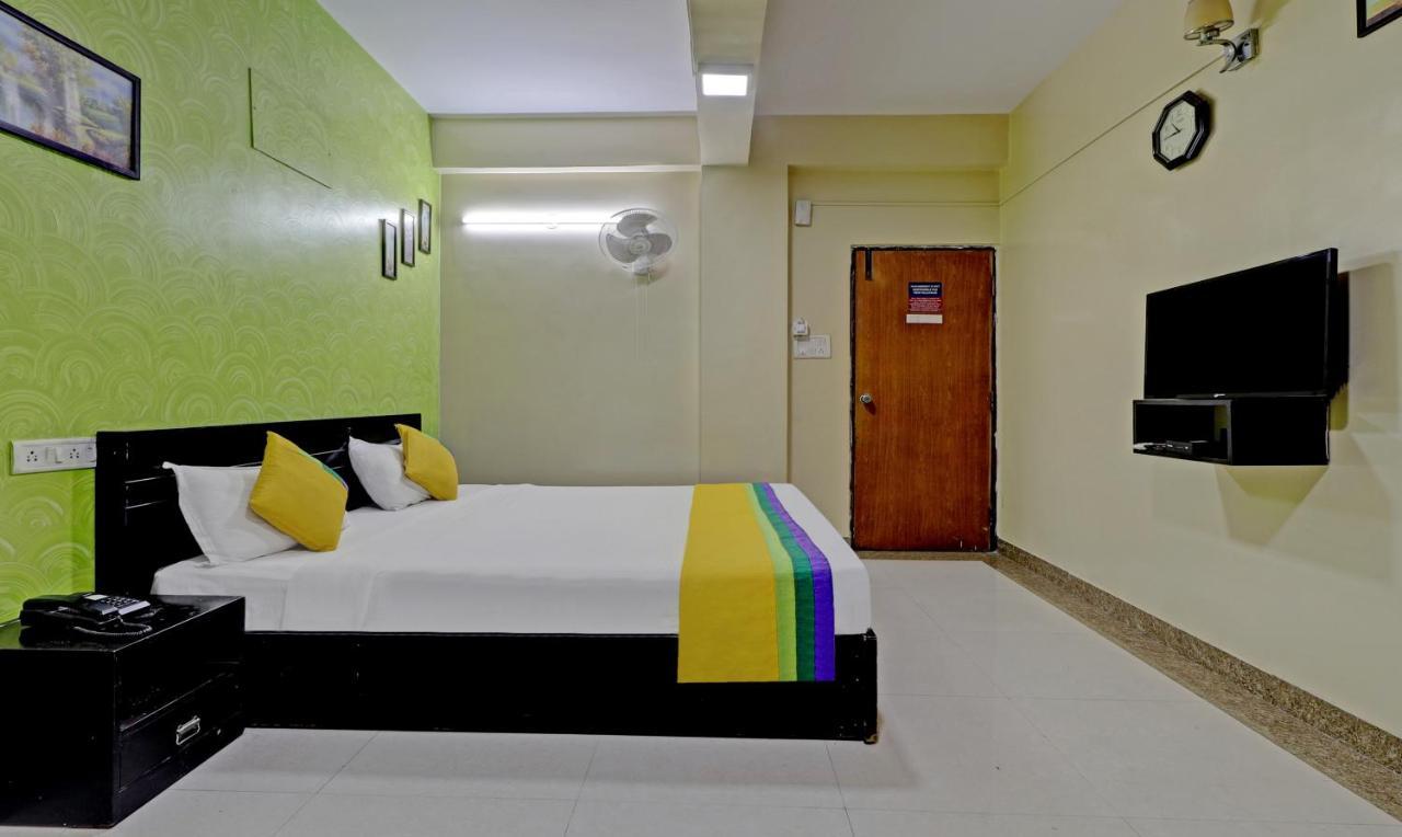 Hotel Itsy By Treebo - Palm Emirates Bangalore