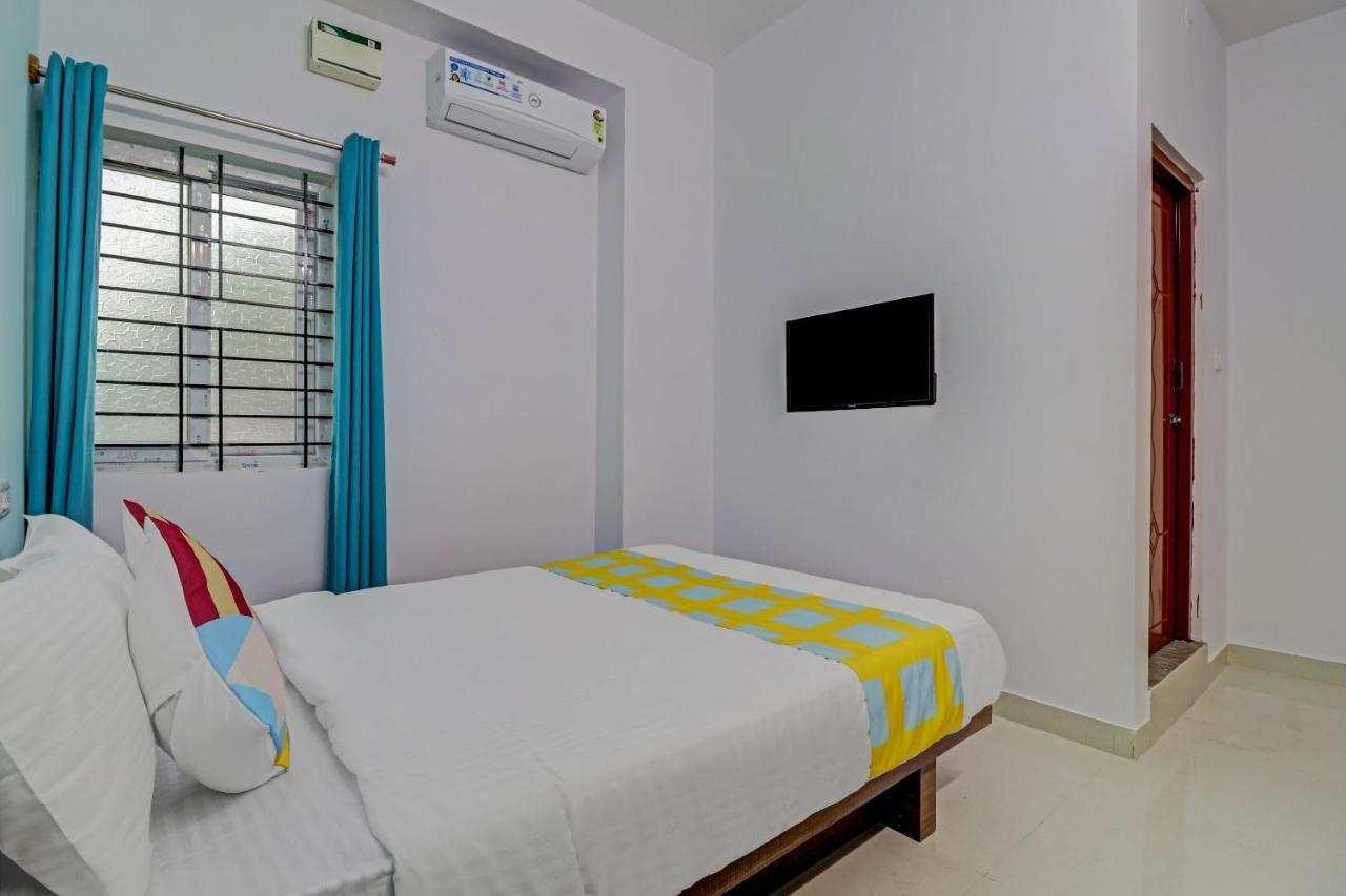Oyo Mandhara Suites 3* Bangalore