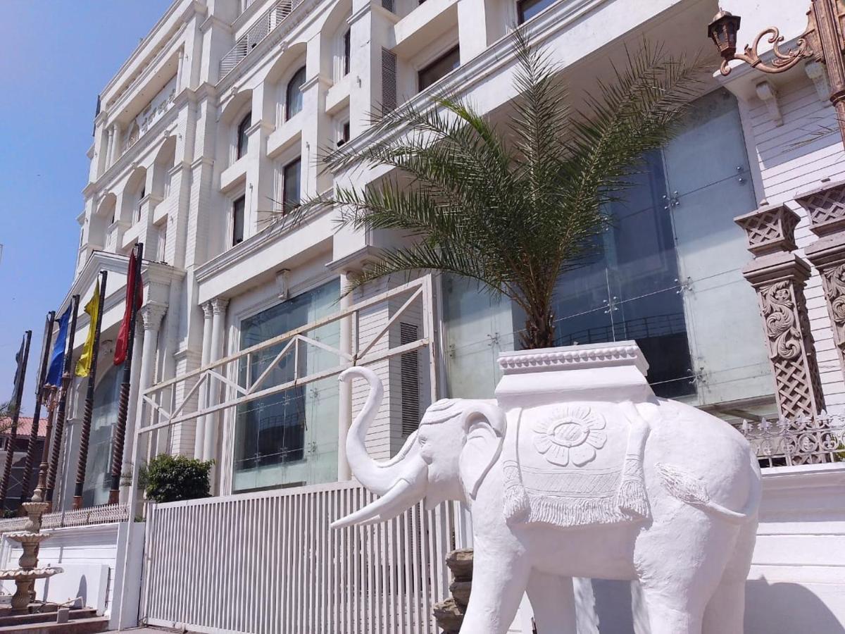 White Palace Hotel Bangalore