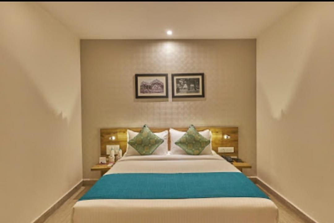 Regenta Grand Koramangala By Royal Orchid Hotel 3*