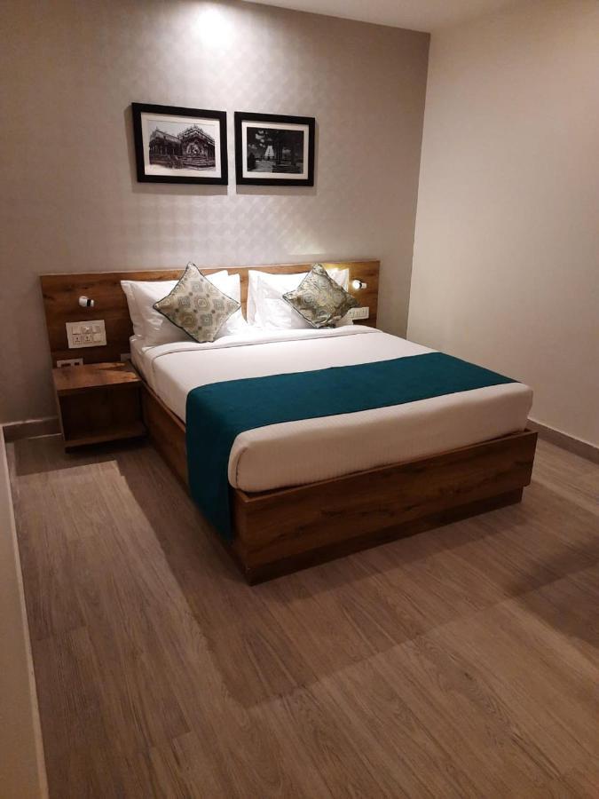 Regenta Grand Koramangala By Royal Orchid Hotel 3*