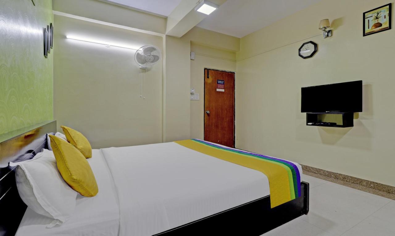 Itsy By Treebo - Palm Emirates Hotel Bangalore