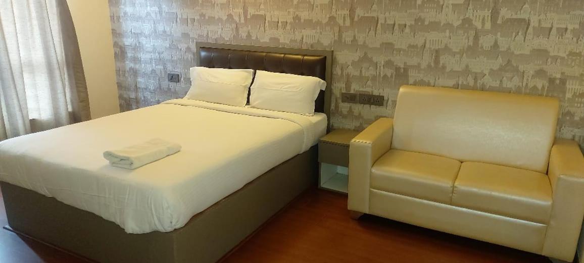 Aparthotel Jolly Apart 2*