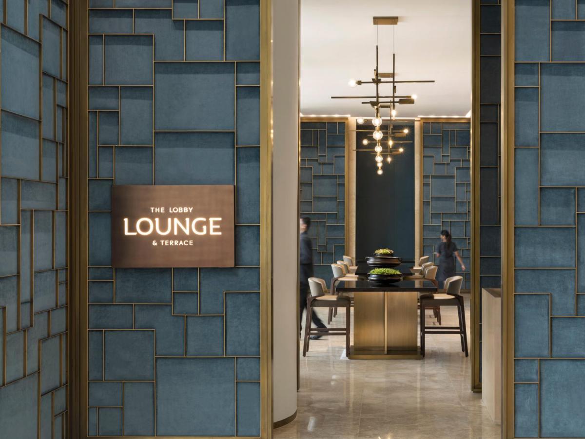 Hotel Four Seasons At Embassy One