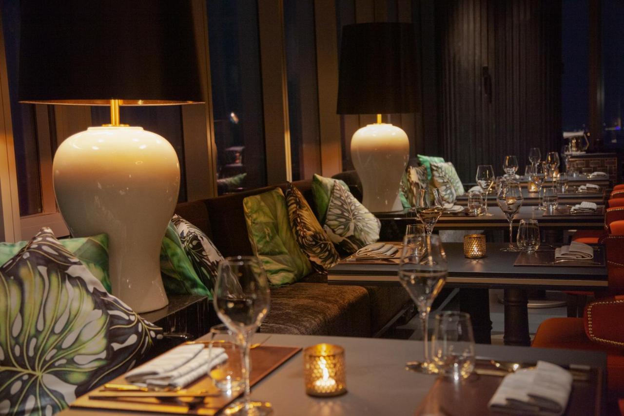 Four Seasons At Embassy One