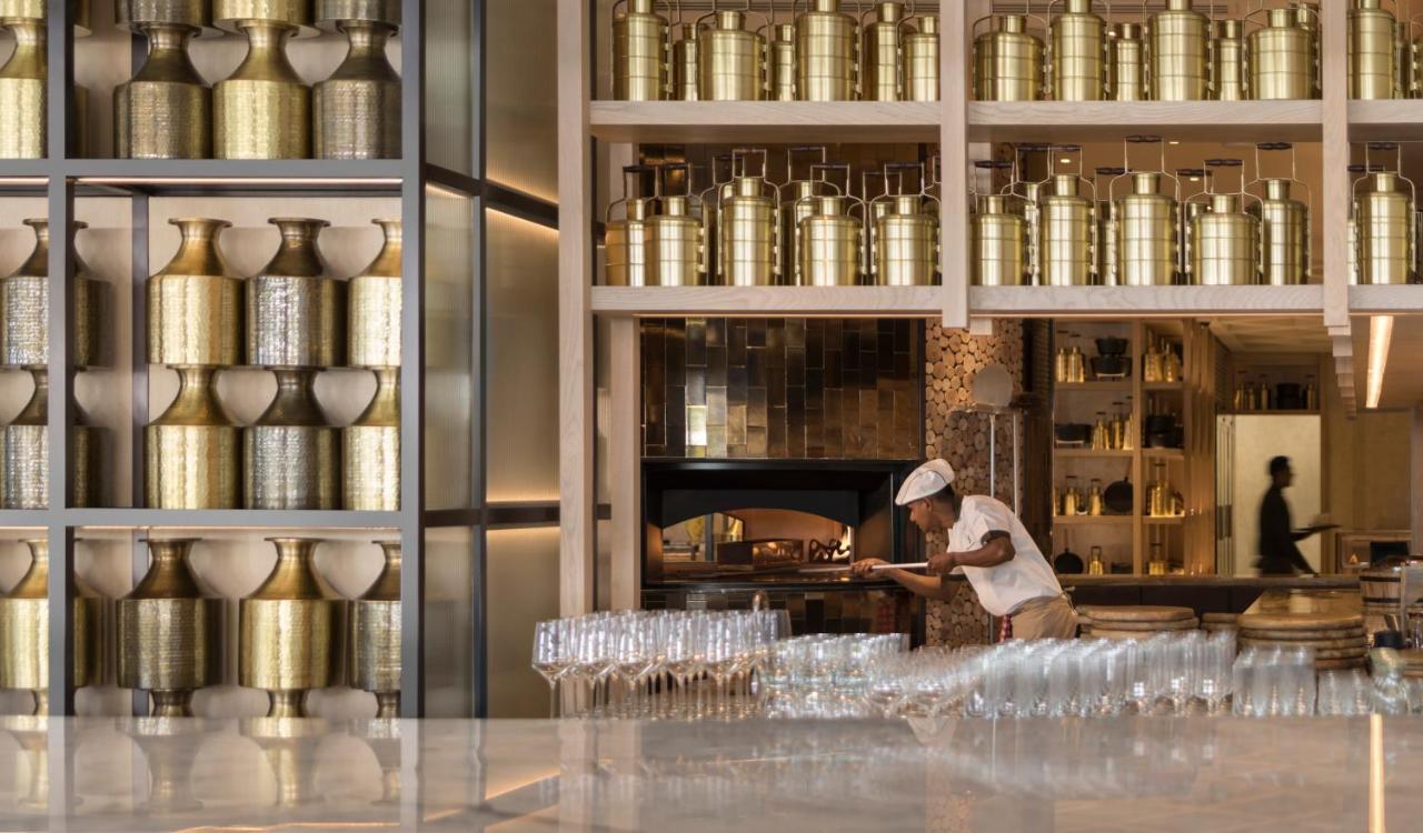 Hotel Four Seasons At Embassy One Bangalore