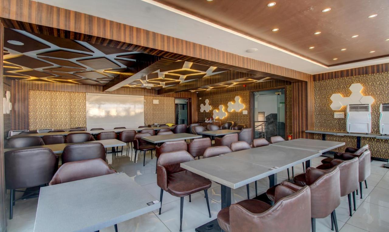 Hotel Treebo Sampradaya Bistro, Mailasandra