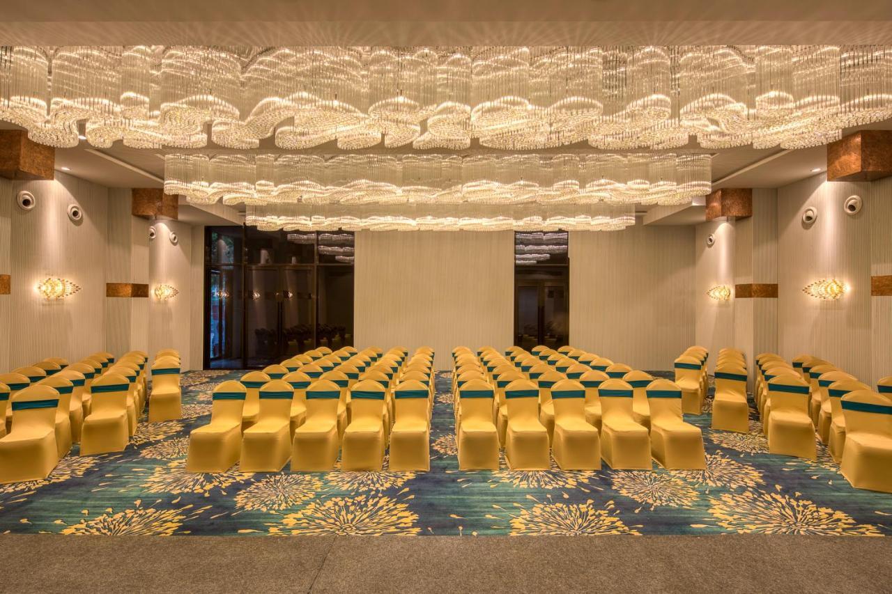 Hotel Le Foliage By Tgi 3*