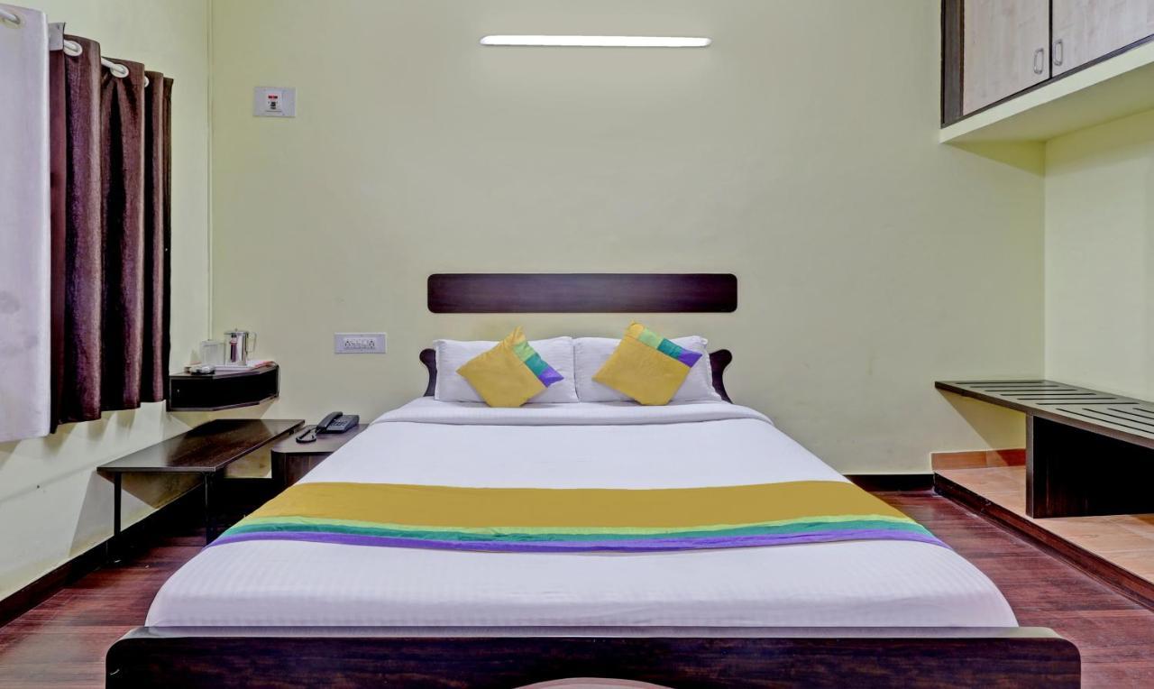 Itsy Guru Comforts Hotel 3*