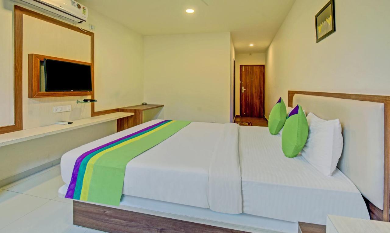 Silver Key Hotel Bangalore