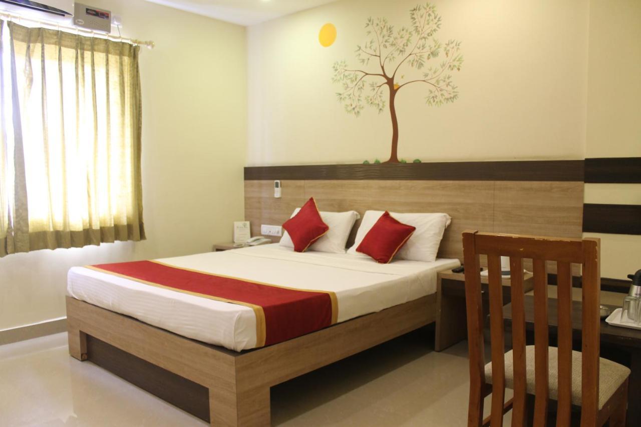 Hotel Trees