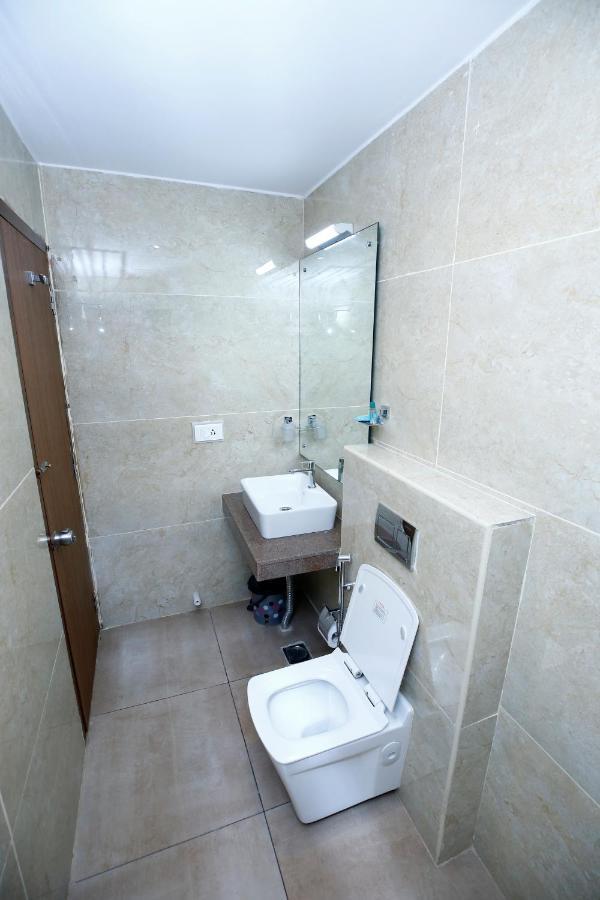 Hotel Capital 3*