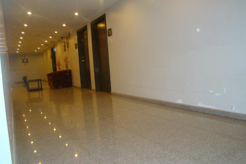 The Curzon Court Hotel 2*