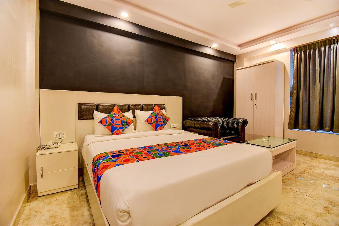 Fabhotel Srk Platinum - Nr Forum Mall Hotel 3*