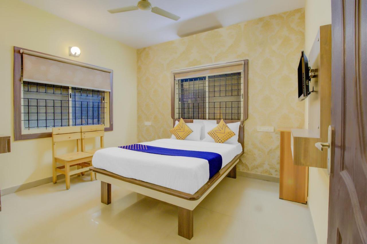 Hotel Spot On 78834 Isnas Residency 2*
