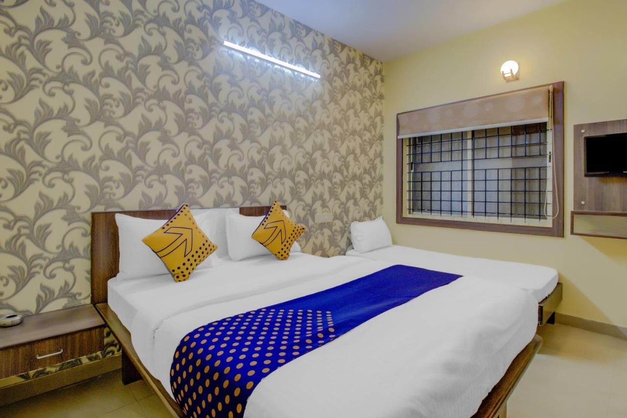 Hotel Spot On 78834 Isnas Residency 2*
