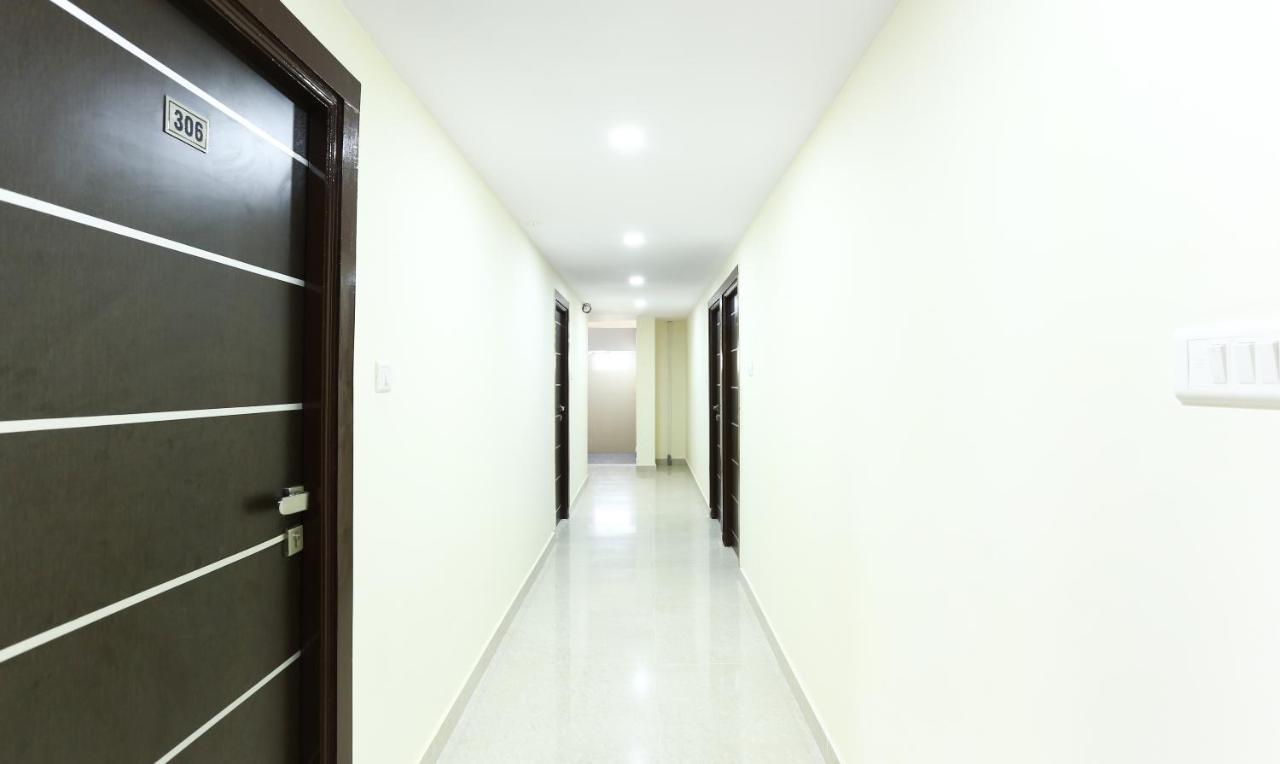 Hotel Fabhotel Rotano - Yelahanka 3*
