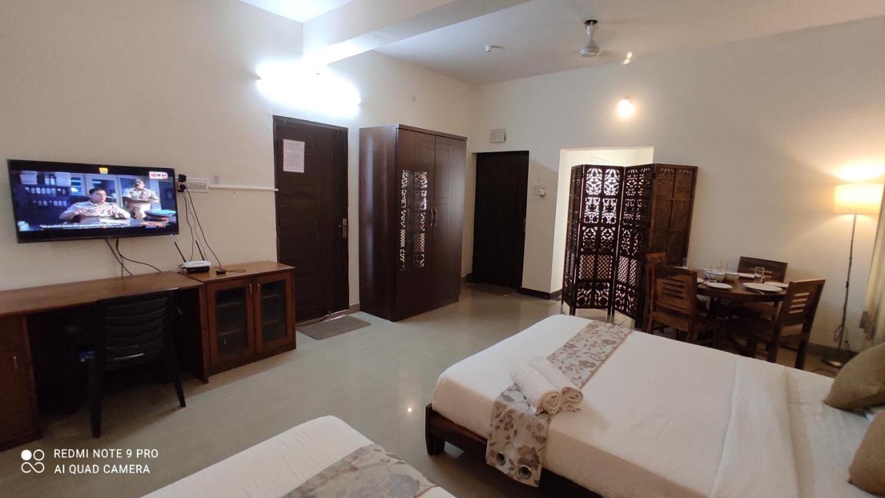 Guest house Redstone And 3*