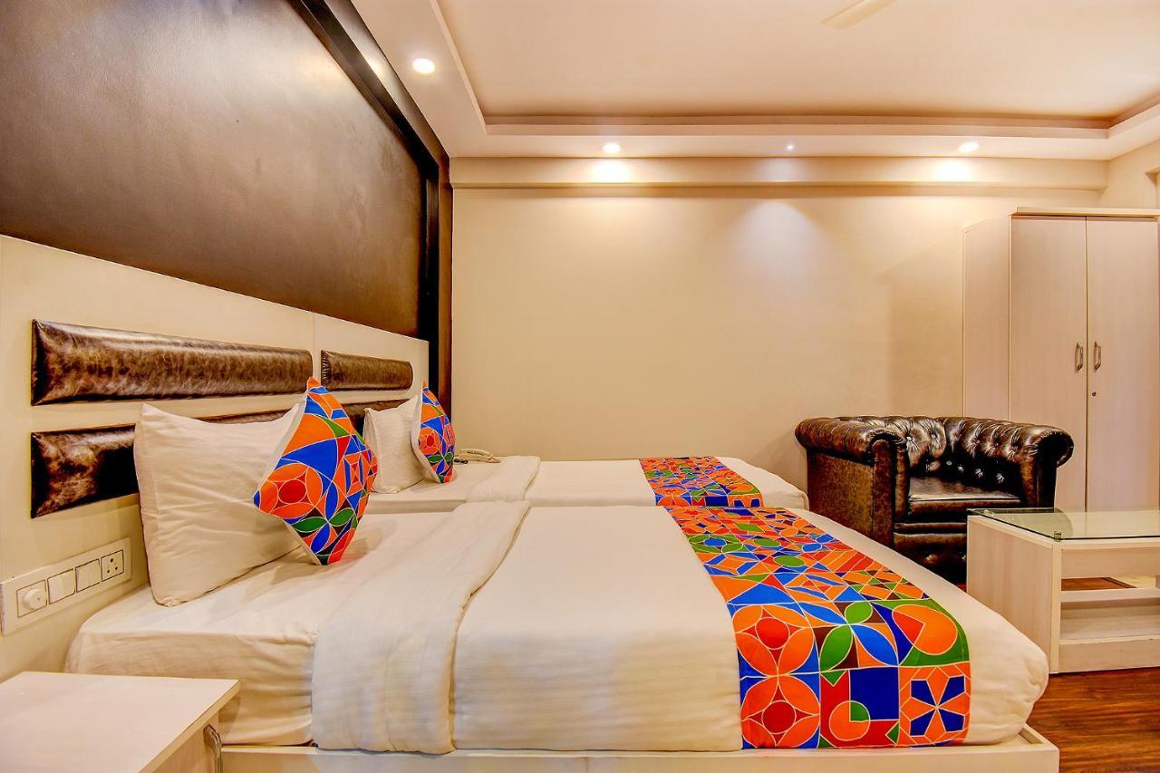 Fabhotel Srk Platinum - Nr Forum Mall 3*