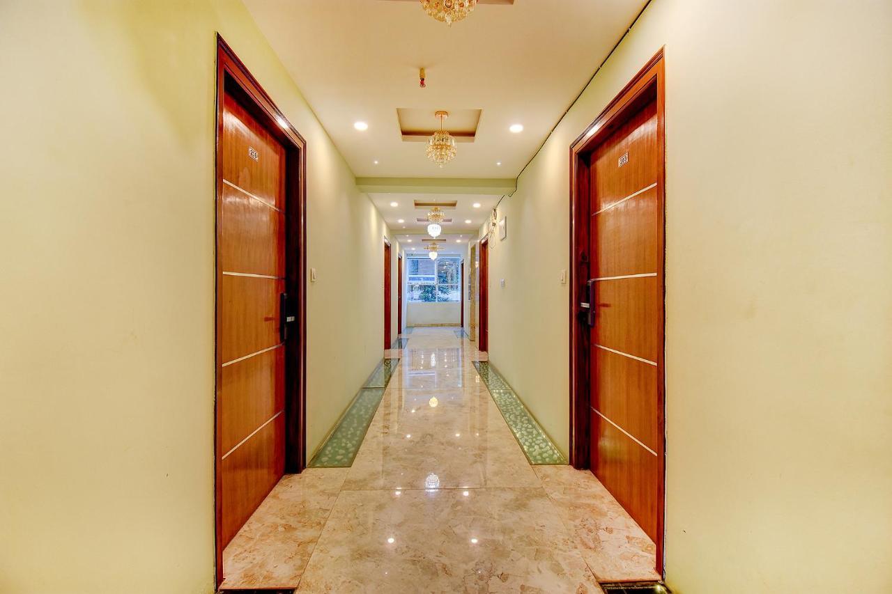 Hotel Fabhotel Srk Platinum - Nr Forum Mall 3*