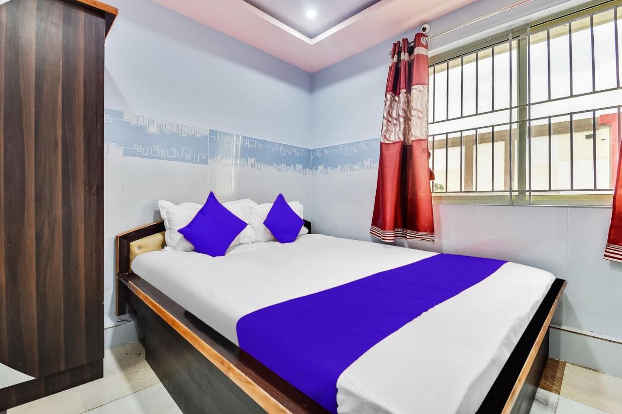 Hotel Spot On Gayatri Comforts