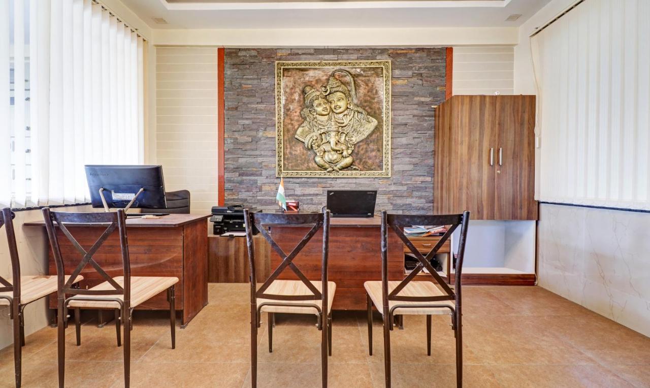 Itsy By Treebo - Shiv Enclave Hotel