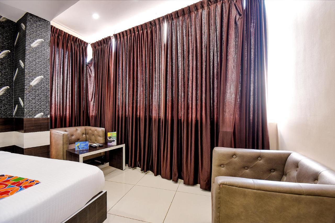 Fabhotel Rotano - Yelahanka Hotel Bangalore