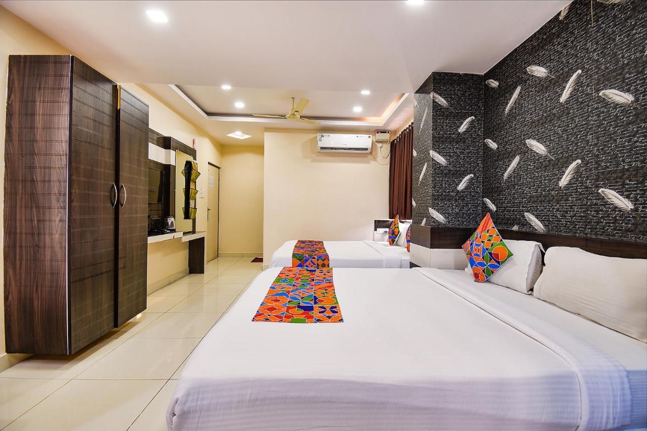 Hotel Fabhotel Rotano - Yelahanka