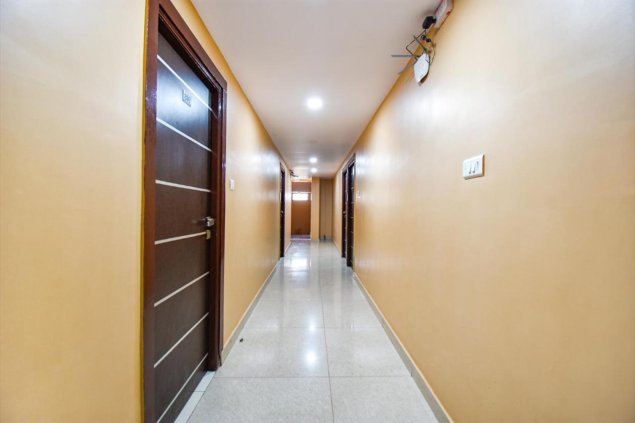 Fabhotel Rotano - Yelahanka Hotel Bangalore