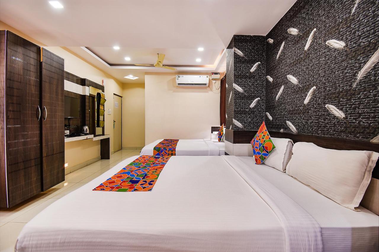 Fabhotel Rotano - Yelahanka 3*