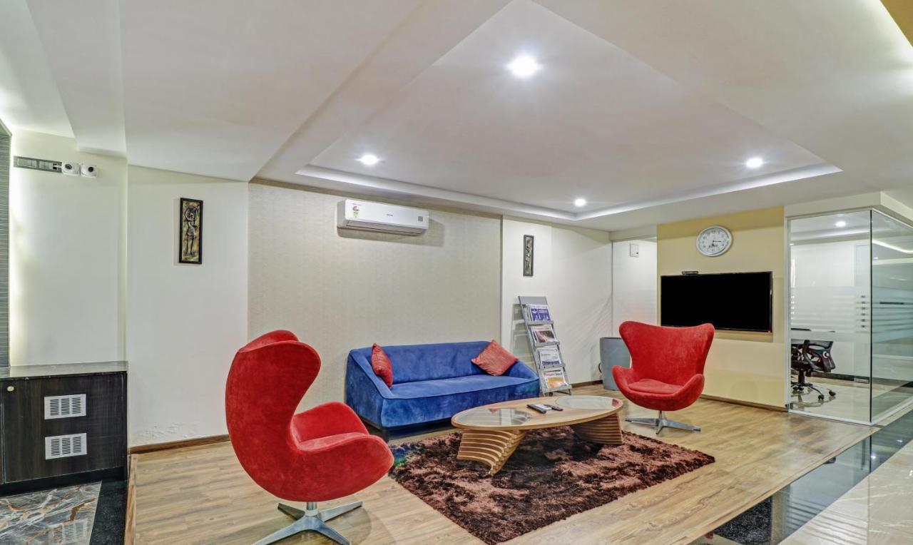 Hotel Treebo Premium Raj Vista Global Village 4*