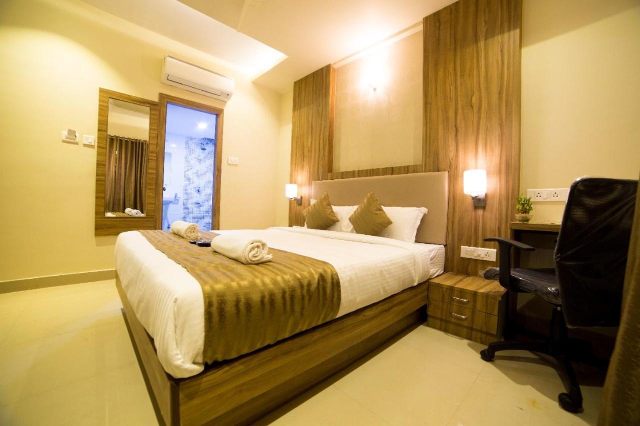 Hotel Plaza Heights