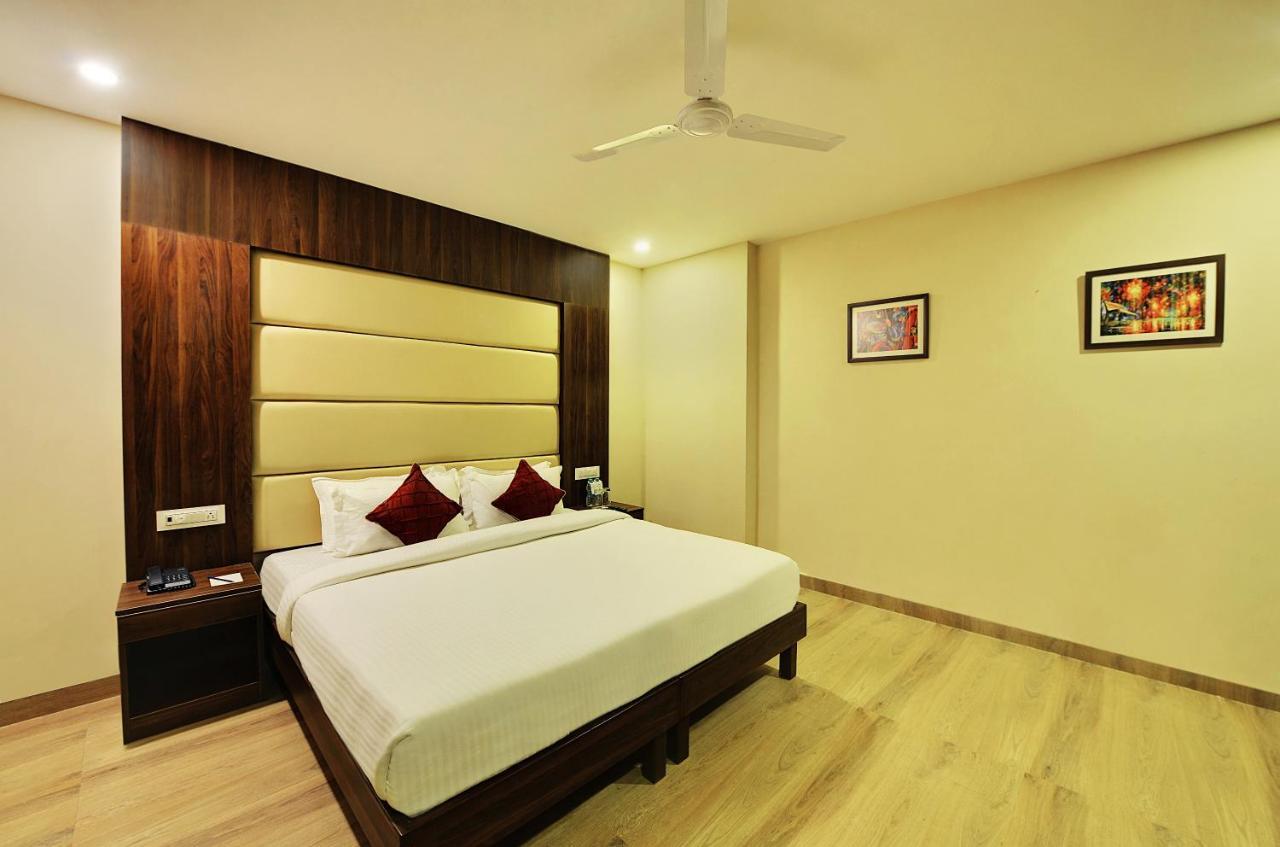 Manpho Bell & Convention Center 3*