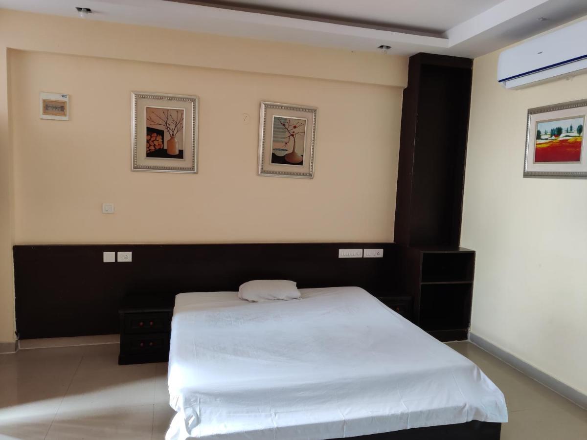 Guest house Fernandes Complex