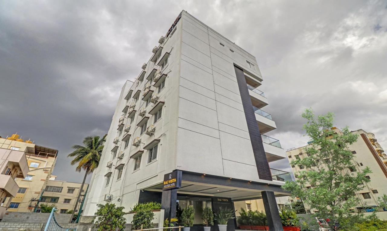 Hotel Treebo Premium Raj Vista Global Village 4*