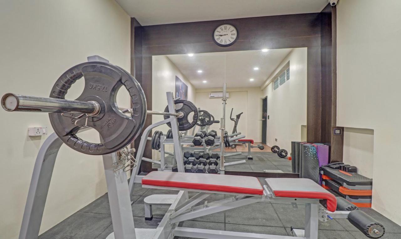 Treebo Premium Raj Vista Global Village 4*