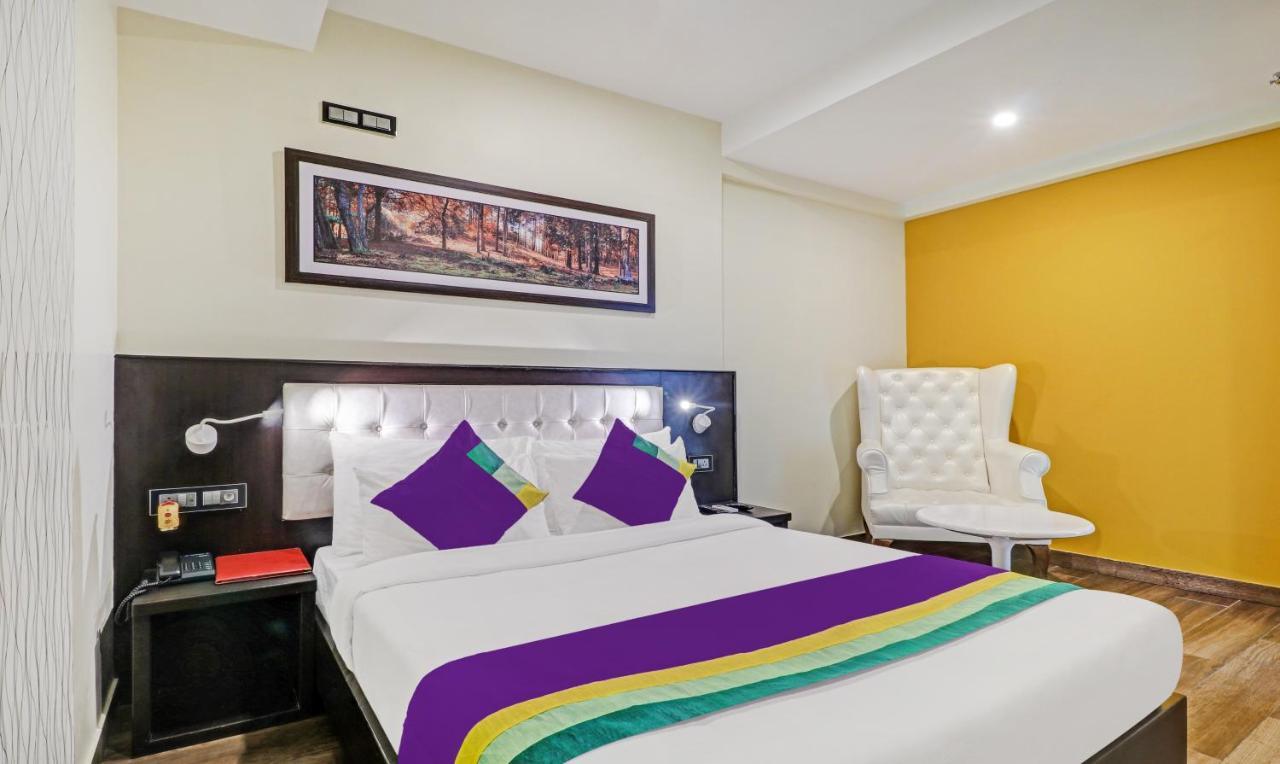 Hotel Treebo Premium Raj Vista Global Village Bangalore