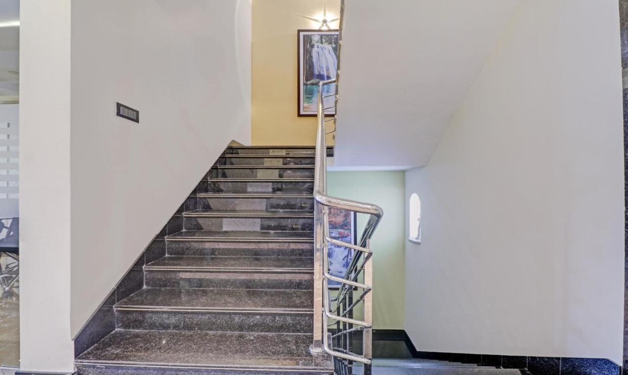 Treebo Premium Raj Vista Global Village 4* Bangalore