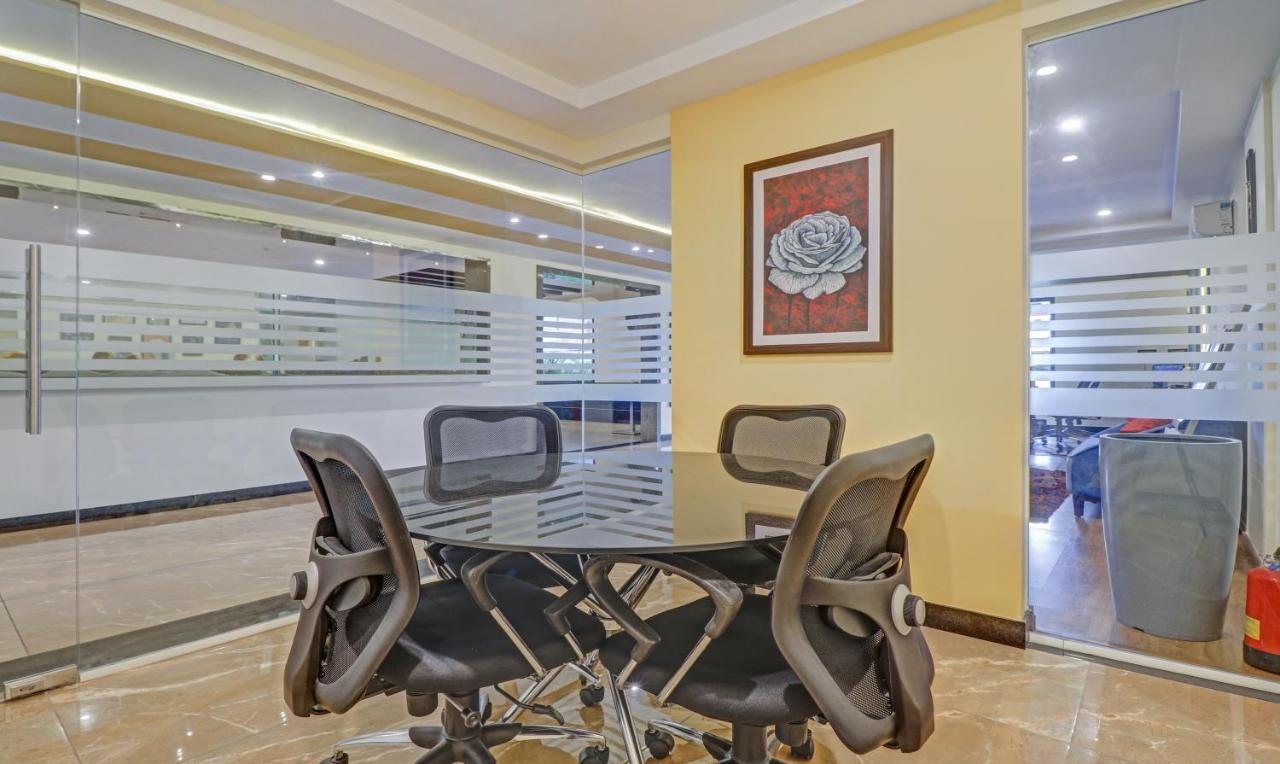 Hotel Treebo Premium Raj Vista Global Village
