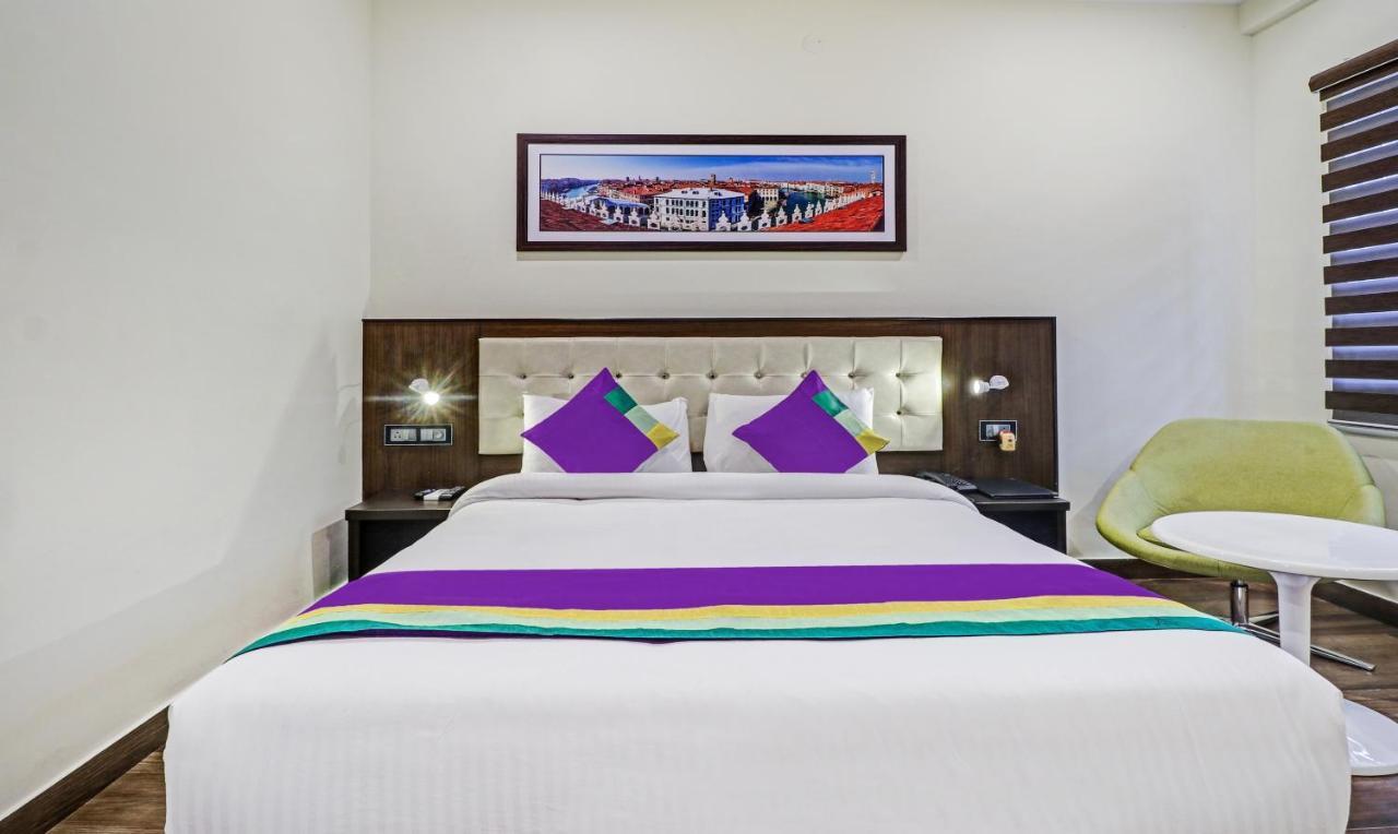 Hotel Treebo Premium Raj Vista Global Village