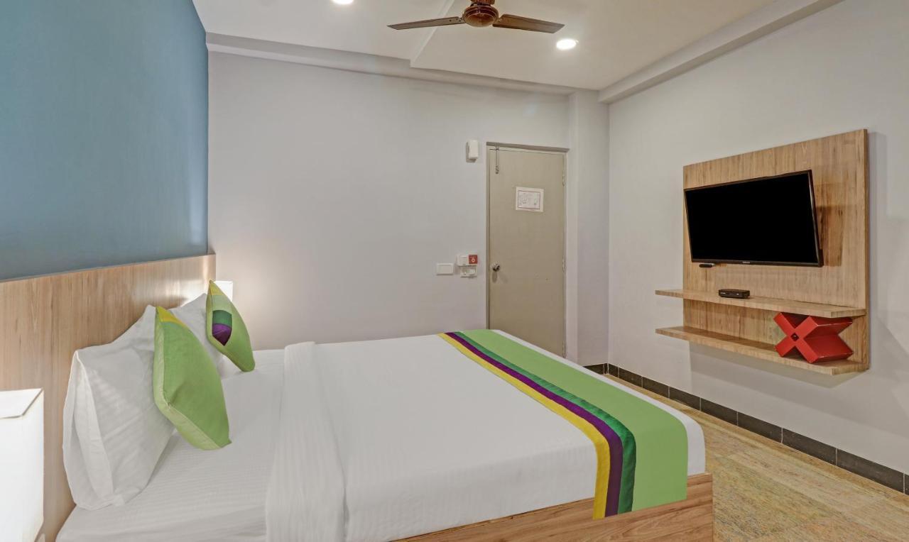 Hotel Itsy Classio Richmond Bangalore