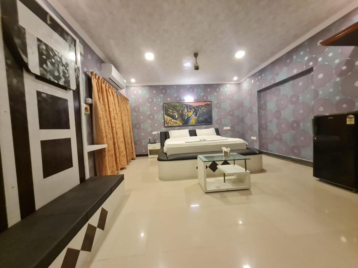 4 Seasons Suites J.P. Nagar Apartamento *