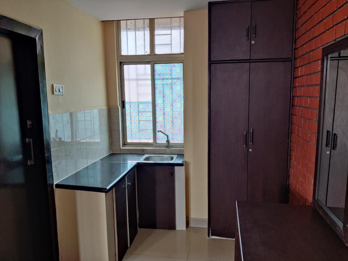 Fernandes Complex Guest house Bangalore