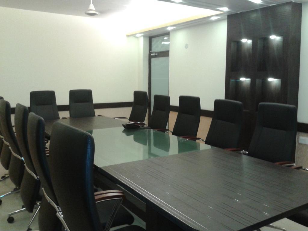 Mak 3* Bangalore