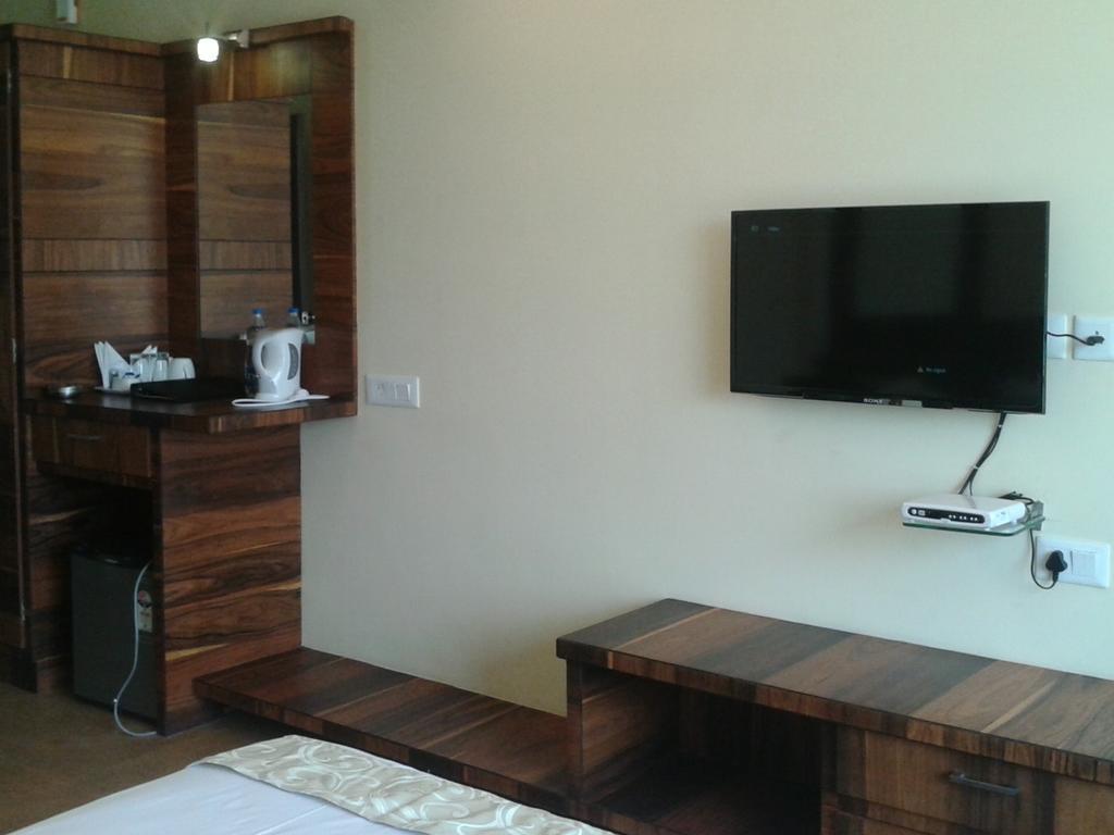 Mak Hotel Bangalore
