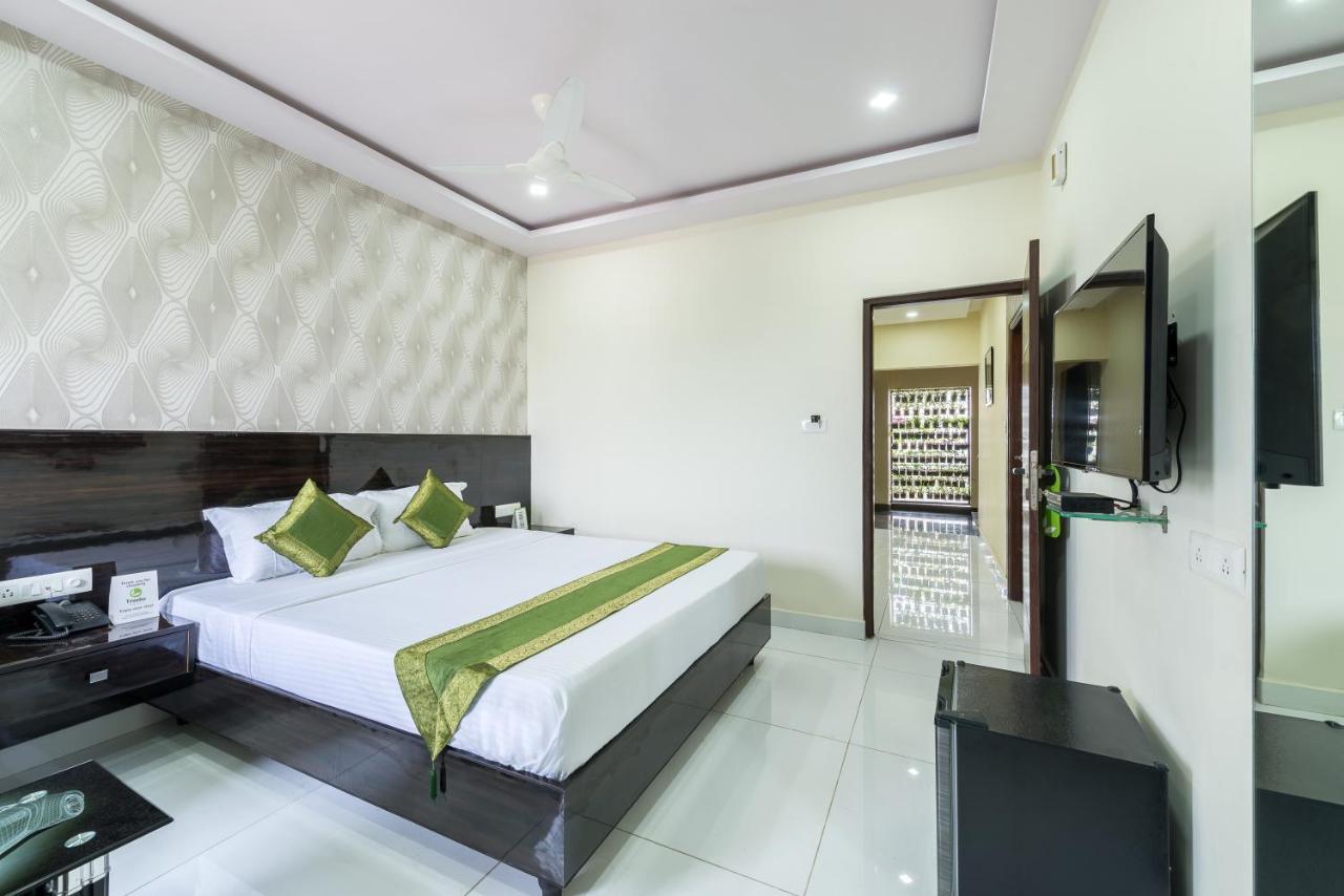 Treebo Greenwood Premier Suites, Old Airport Road Bangalore