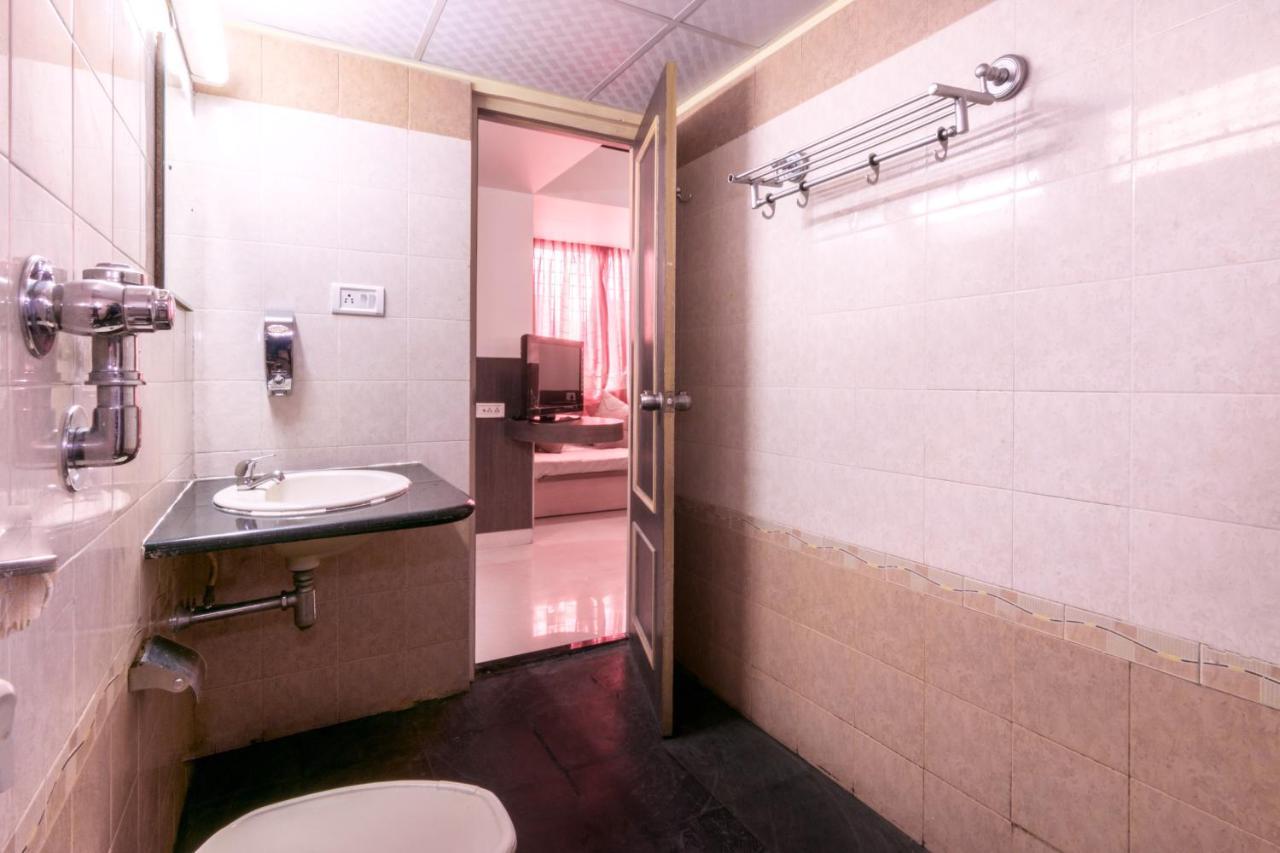 Octave Plaza Hotel 3*