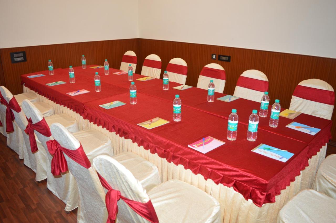 Ayra Boutique Hotel 3*